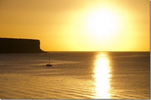 1400794_out_to_sea